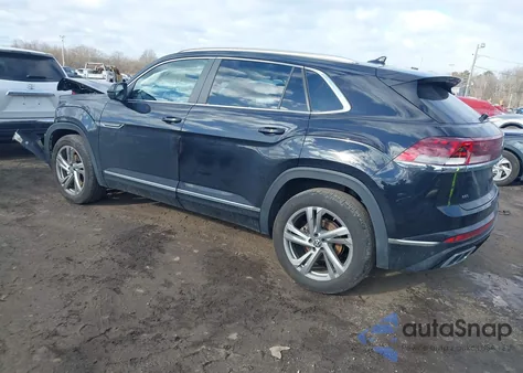 2024 Volkswagen Atlas Cross Sport 2.0T Sel R-Line z USA, uszkodzony, nr VIN 1V2AE2CA2RC216156